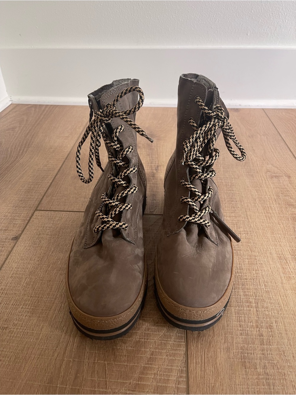 Paul Green Women's Brown Lace-Up Merino Wool Lined Boots